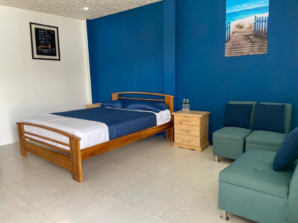 Hostal Tropicoco Hotel Playas Kültér fotó